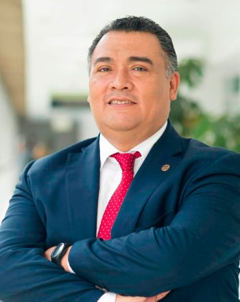 Dr. Arturo Ayala Arcipreste